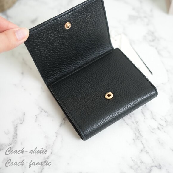 NWT Tory Burch Britten Compact Pebbled Leather Wallet in Black 159431 - Picture 7 of 9